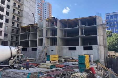 Серпень 2020 р