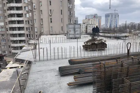 Березень 2021