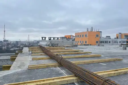 Січень 2022